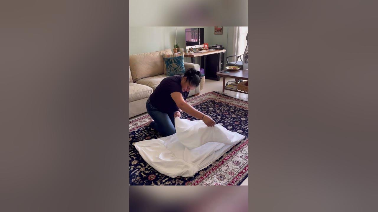 How to Fold a Fitted Sheet YouTube