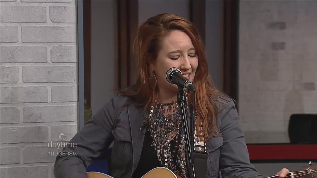Cee Lawrence Performs