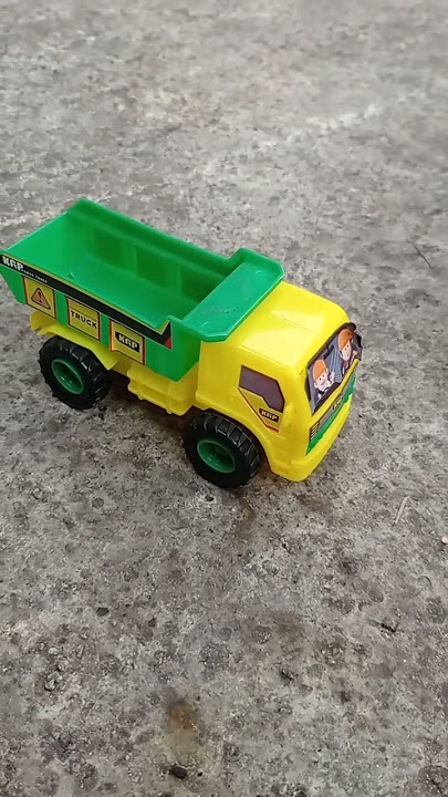 Mobil mobilan Truk Pasir #shorts #short #shortvideo #mobilmobilan #mobilmainan #mainananak