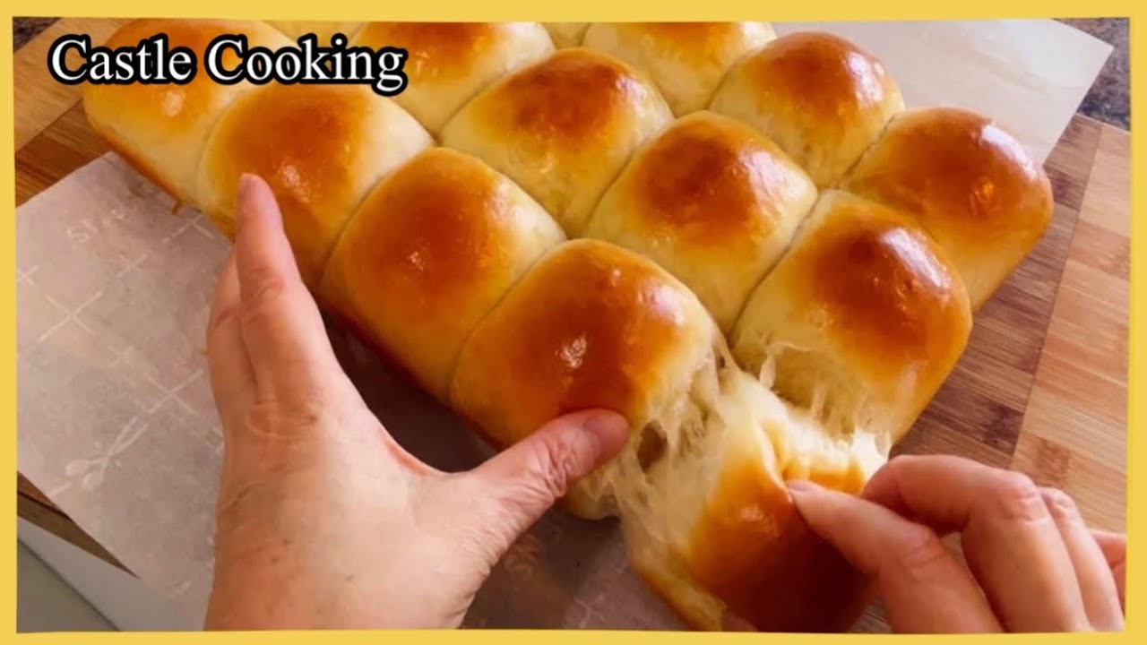 Soft Dinner Rolls / Tangzhong Bread / Great for Holiday Dinner / Roux