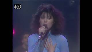 Cristal Oskuro - Aún No Ha Llegado El Día (Studio Performance '88)