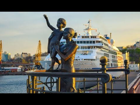 Видео: Трудно ли е да бъдеш жена на моряка