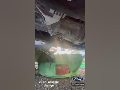2017 Ford Focus Oil Change - YouTube