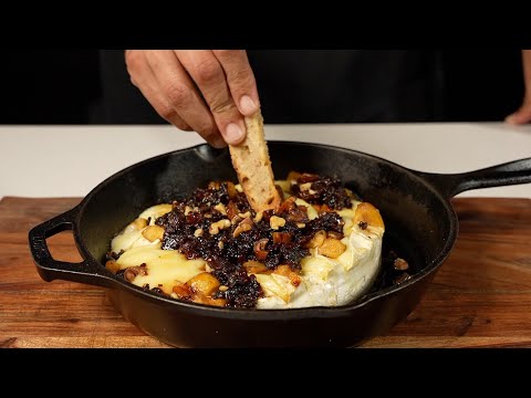 Melted Brie with Banana and Bacon is a must-try!