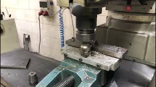 Delta Makina - Jam Arka Cep Kalıbı Freze