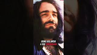 A Incrvel Histria De Demis Roussos  historiaea