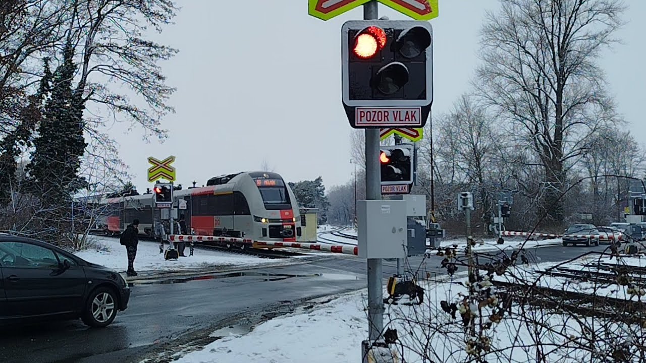 Železniční Přejezd Neratovice - ul. Mládežnická #1 | 30.1.2026 | P2670
