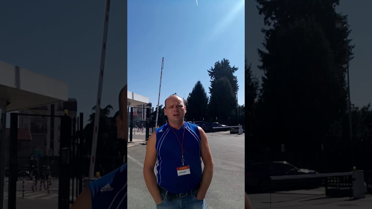 Прибытие на завод Рольфо за крытым автовозом.