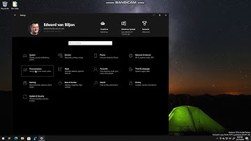 Windows 10 Insider:- Stop ads in the start menu
