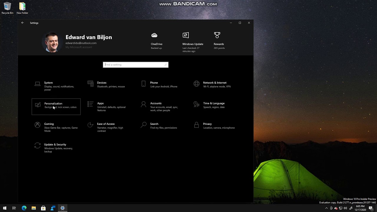 Windows 10 Insider:- Stop ads in the start menu