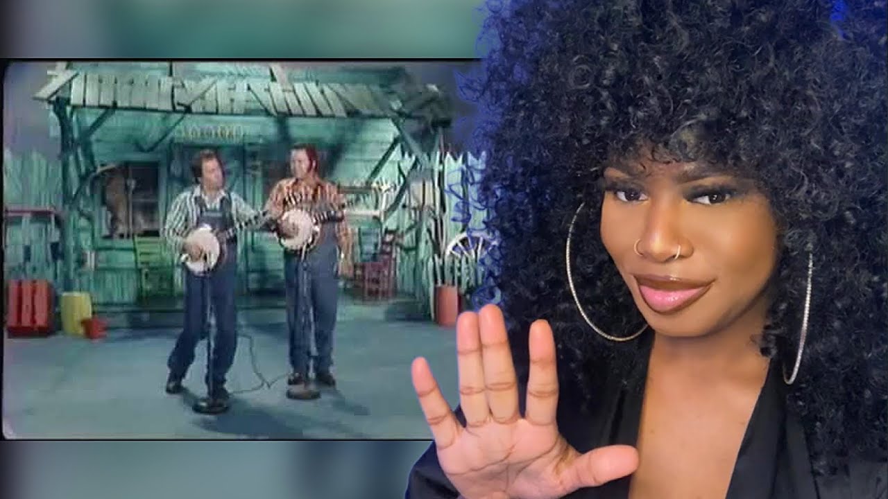 FIRST TIME REACTING TO ROY CLARK & BUCK TRENT "DUELING BANJOS