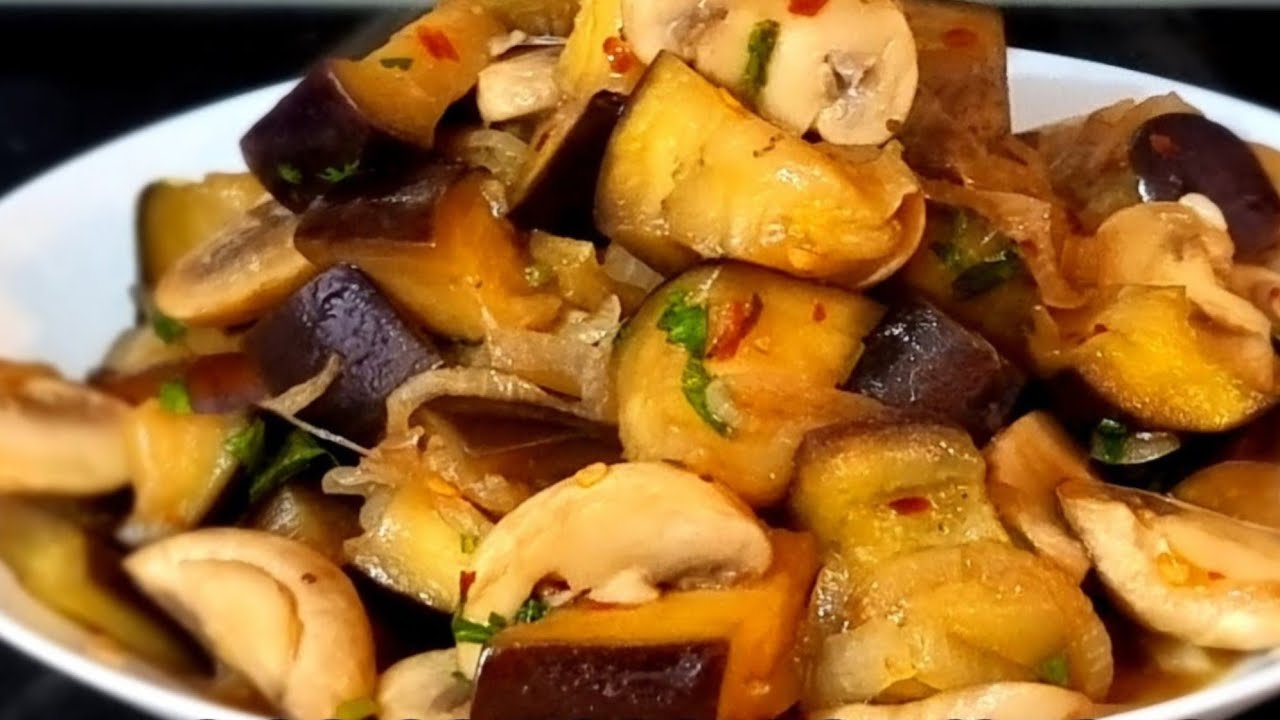 Eggplant Mushroom Stir Fried | Quick and Delicious Eggplant Recipe | Garlic Brinjal Recipe