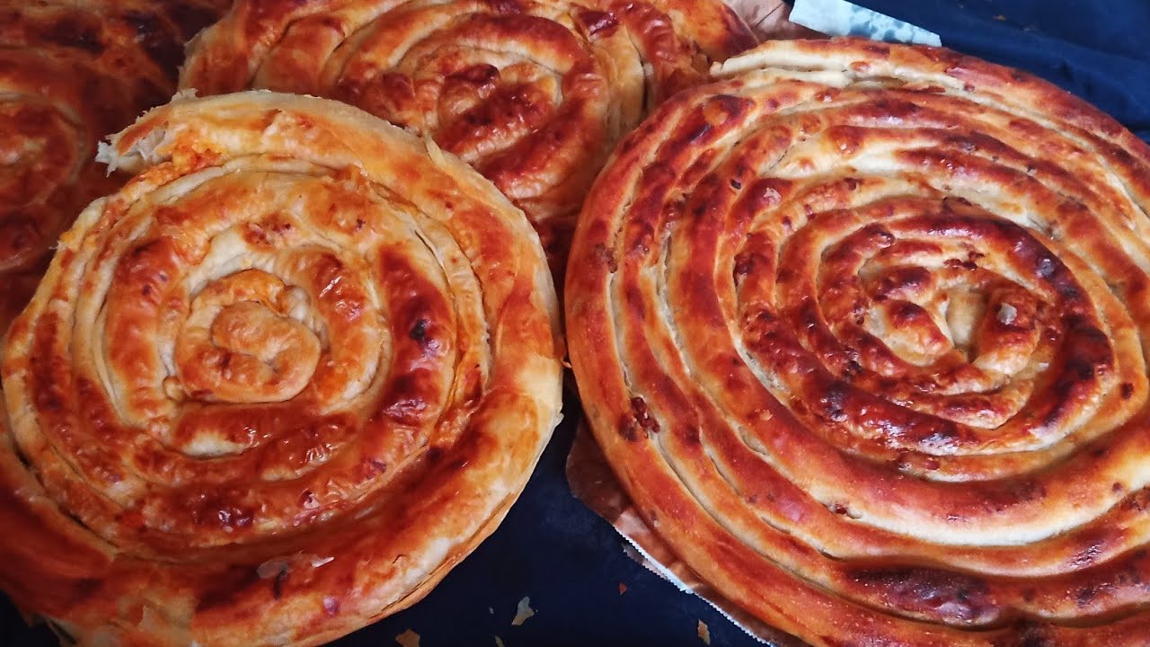 EL AÇMASI BÖREK | KOLAY KIYMALI YEMEKLER | PATATESLİ | KÜRT BÖREĞİ | SARİYER TARİFİ | NASIL YAPILIR