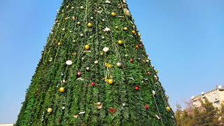Новогодняя елка в Бохтаре (Курган Тюбе)