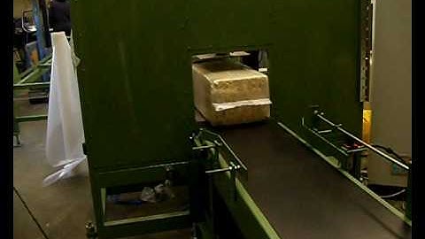 Bale-pak Ltd fully automatic baling machine for square bales.wmv