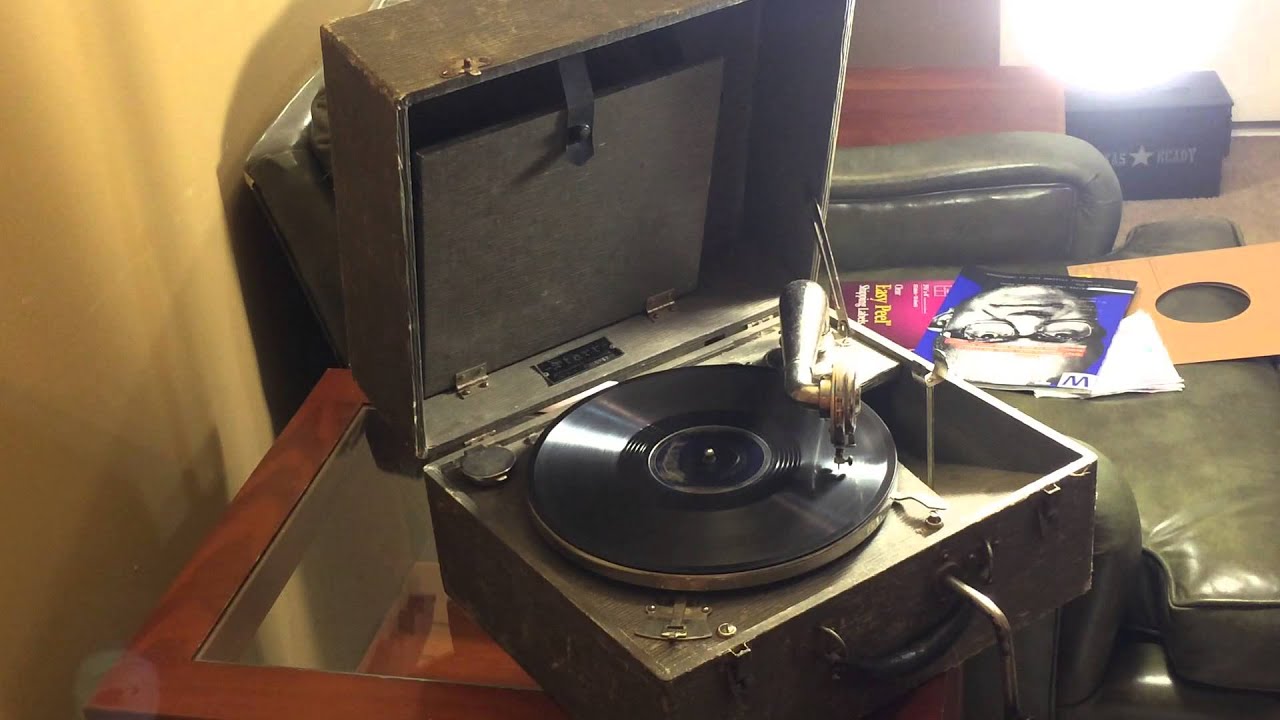 Starr-Gennett 9318-B Tom Ennis and John Carridy "Medley of Irish Reels"