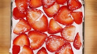 Vegan No-Bake Strawberry Cake