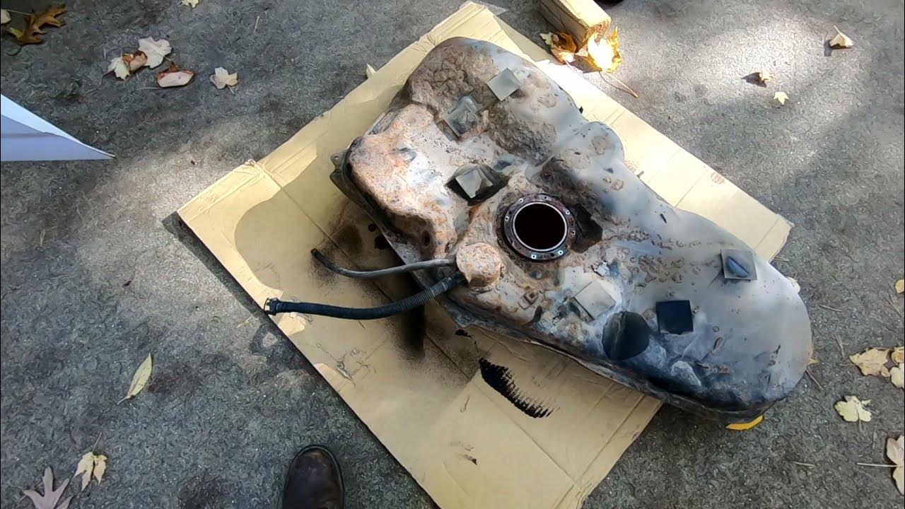 2003 Toyota Corolla Gas Tank Installation/Unedited YouTube