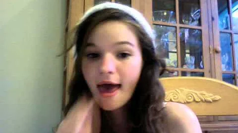 Seven Super Girls new video