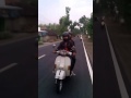 Rekaman Perjalanan Mengendarai Vespa Kesayangan Bersama Kawan Sepermainan - VIDEO.006