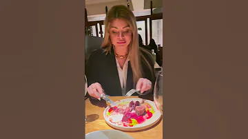 Какое кенгуру на вкус?😱 #минивлог #обзор #еда
