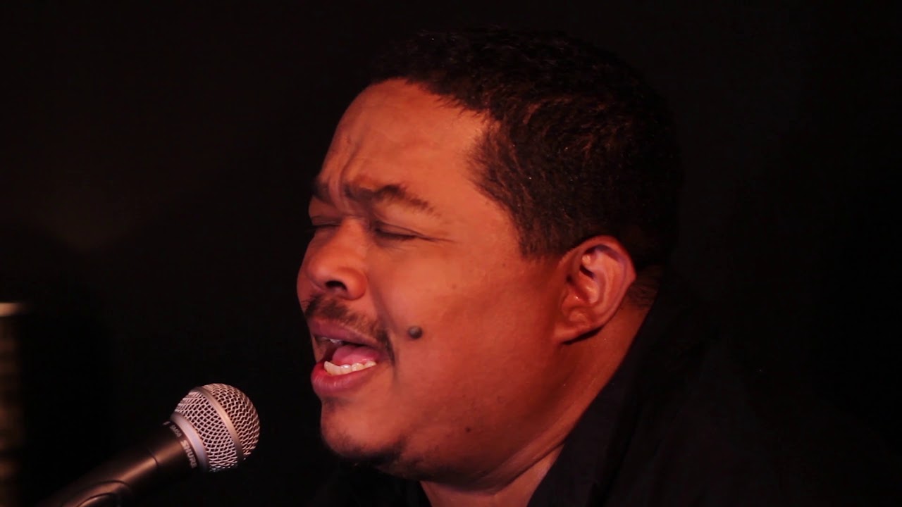 Cada Domingo a las Doce - Eduardo 