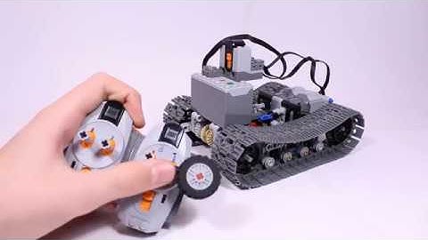 Lego® Technic REMOTE CONTROLLED TRACKED VEHICLE MOC with SUBTRACTOR