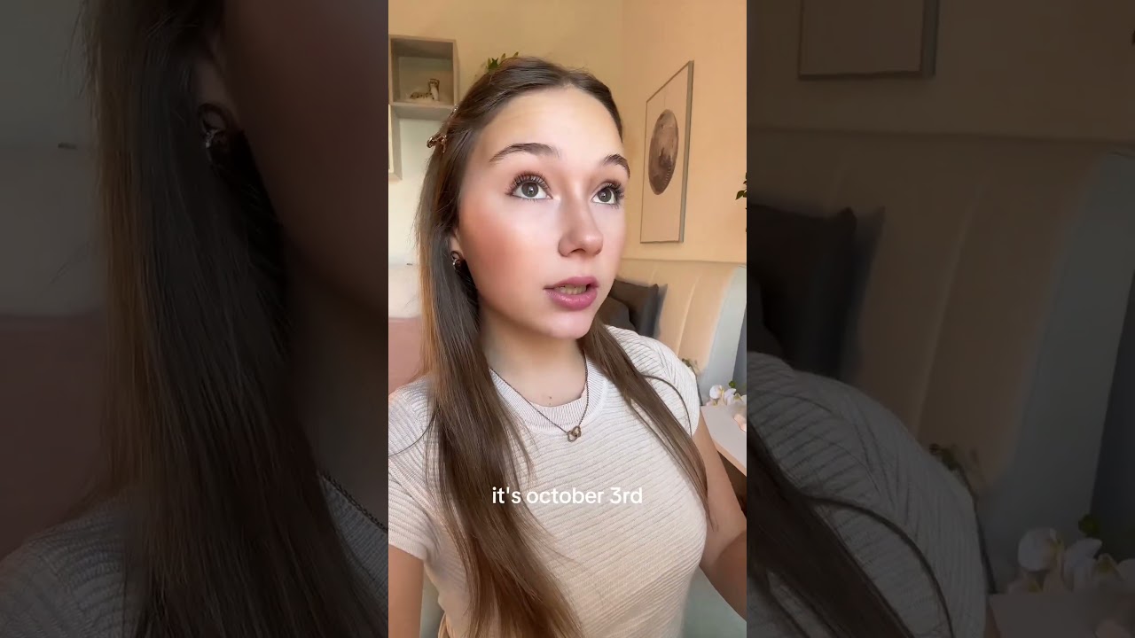 it's october 3rd!💋 