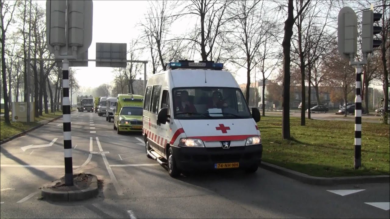 Prio 1 Diverse hulpdiensten tijdens hulpdiensten optocht Calamiteiten hospitaal UMC Utrecht 2011