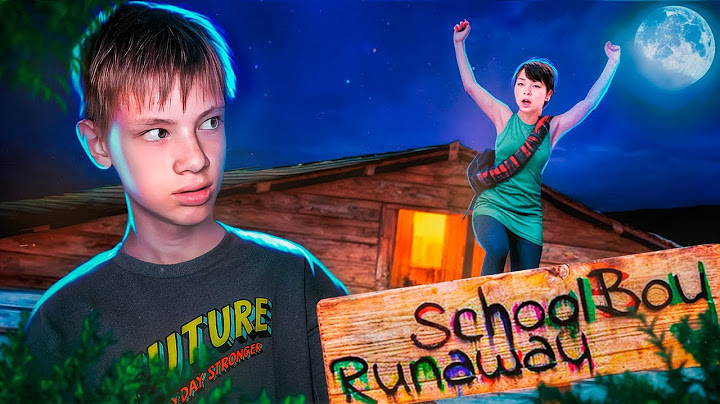 Сбежал Через Крышу от Злых Родителей в SCHOOLBOY RUNAWAY в Майнкрафт