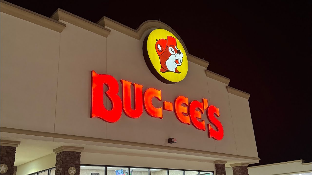 Vlogmas Day 4 Bucee’s YouTube