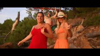 Bambusmann – Ina Colada & Carina Crone feat  Amys offizielles Musikvideo