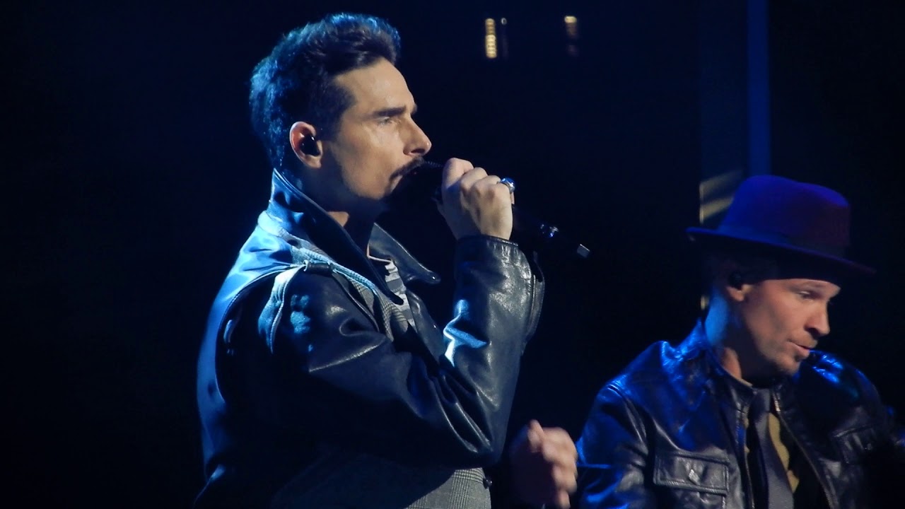 Backstreet Boys Show Me The Meaning (Of Being Lonely) United Center Chicago, IL 08/10