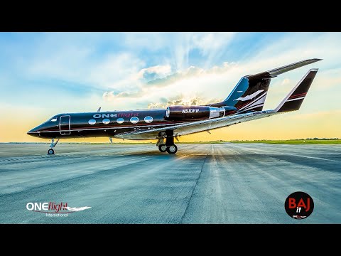 वीडियो: एक $ 600 विमान टिकट बस पूर्व जेट्स एलबी आईके Enemkpali $ 1.8 मिलियन [अद्यतन]