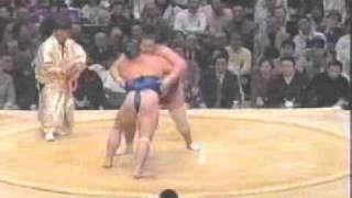 Takamisakari vs Kotonowaka, Haru 2004, Day 10, part 3