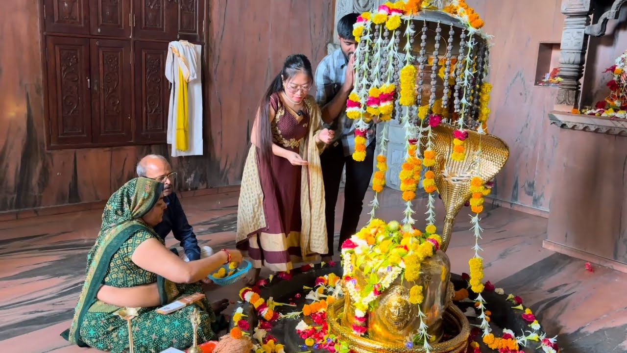 ફૂલ વ્લોગ / ફેમિલી સાથે મહાદેવ મંદિર ગયા 😍😍 || Jeni videos || Mahadev mandir 😍