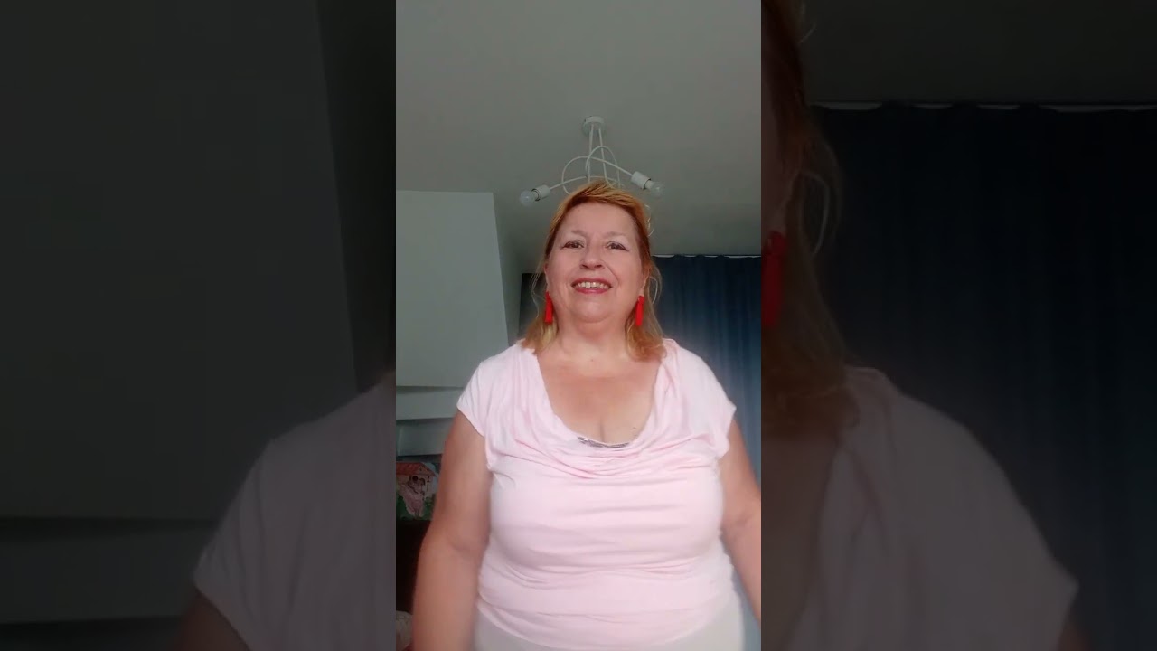 Karaoke según la canción mexicana Quizás, quizás.