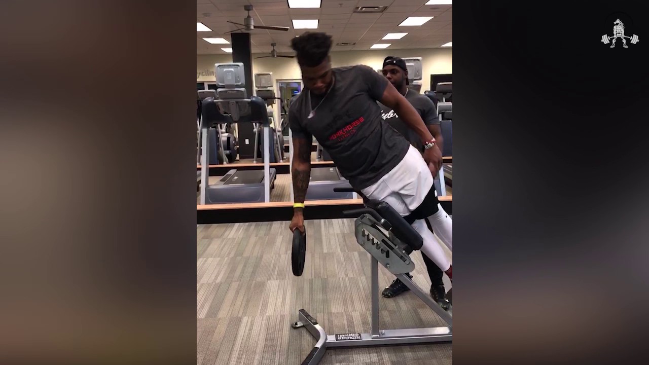 Justin March Kansas City Chief working with Workhorse Fitness