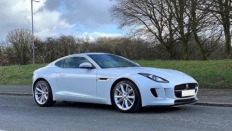 Retrofit of Apple CarPlay to my Jaguar F Type and demo of system #shorts