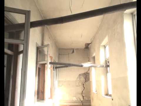 სამუსიკო სკოლის ისტორიული შენობა ნგრევის პირასაა