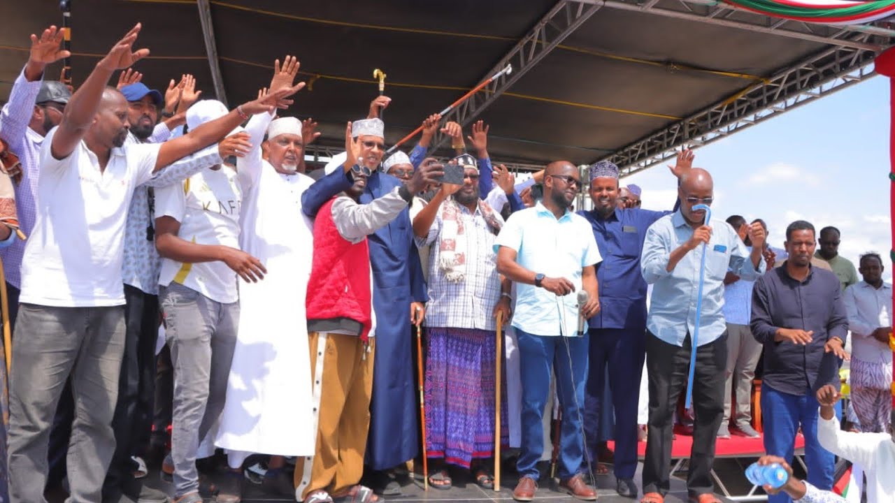 Hon Ahmed Ibrahim Abass |oo wacdara ka digay masalani