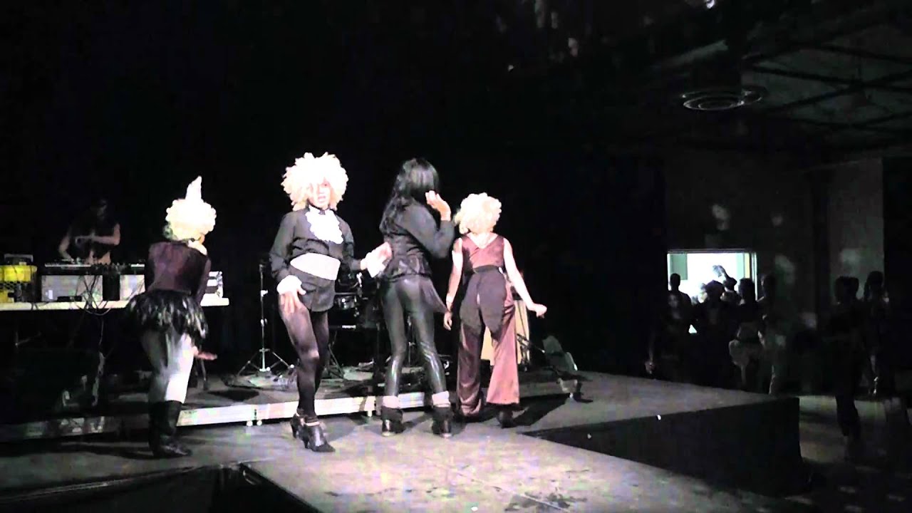 EVOLUTION - House of La Douche Performance