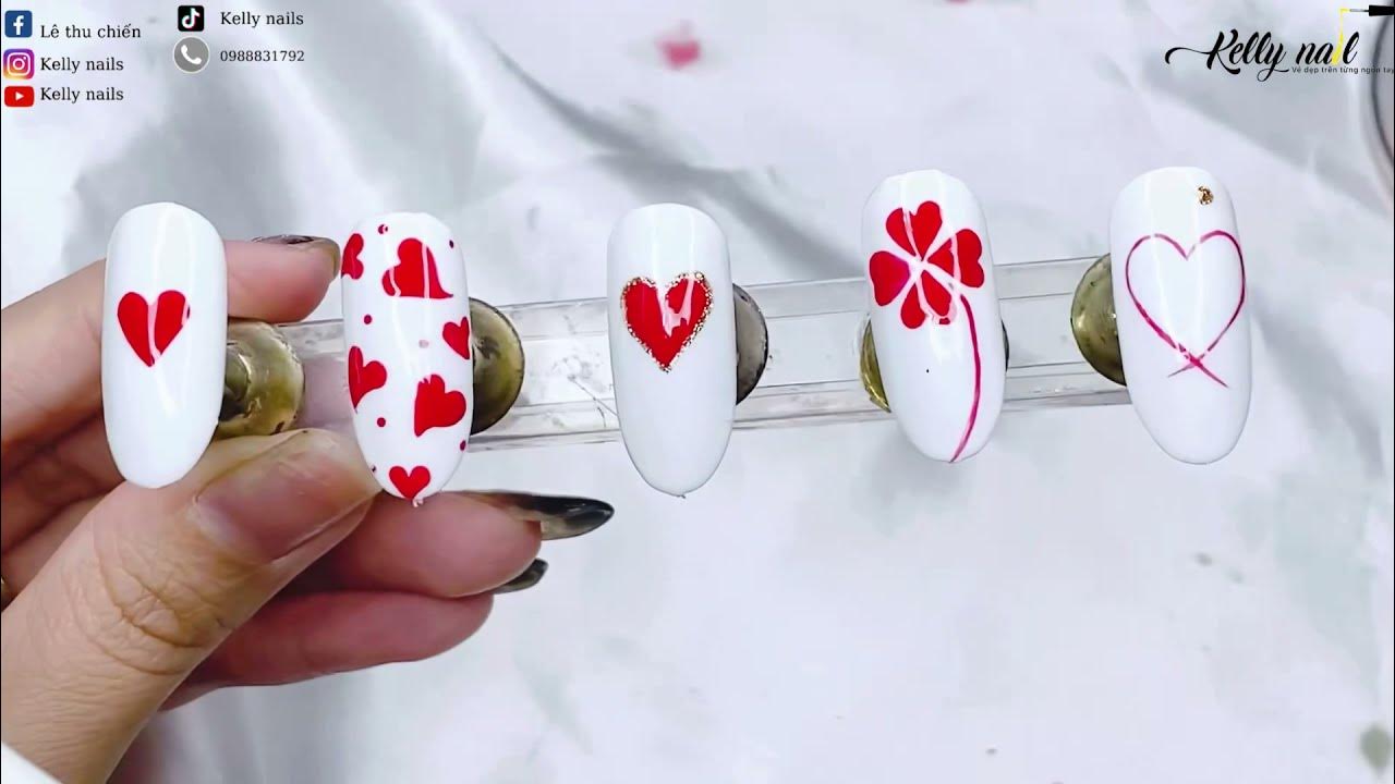 Mẹo vẽ hình TRÁI TIM nail bằng bút chấm bi - 5 mẫu siêu nhanh | Kelly nails - YouTube Mẹo Vẽ Hình Trái Tim Nail Bằng Bút Chấm Bi - 5 Mẫu Siêu Nhanh | Kelly Nails - Youtube