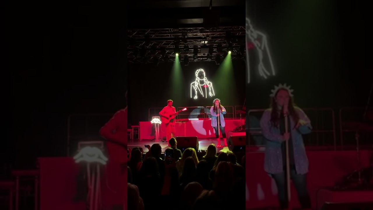 Ewa Farna improvizace