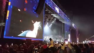 Video thumbnail of "Nathy Peluso Vivir así es morir de amor Quilmes Rock Tecnopolis 01/05/2022"