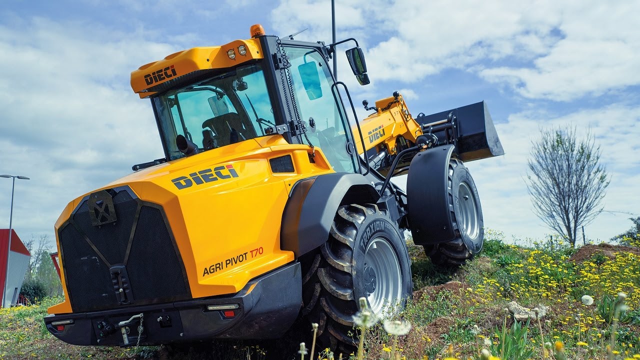 Pivot | articulated telehandler   (EN)