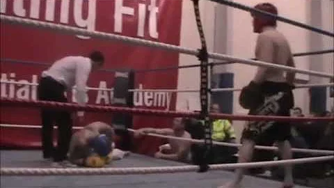 BRUTAL Kick Boxing leg kick KO - Patrick Blight VS Phillip