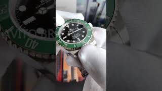 Часы Rolex submariner Starbucks обзор. Смотрим механизм. Зеленый безель из керамики.