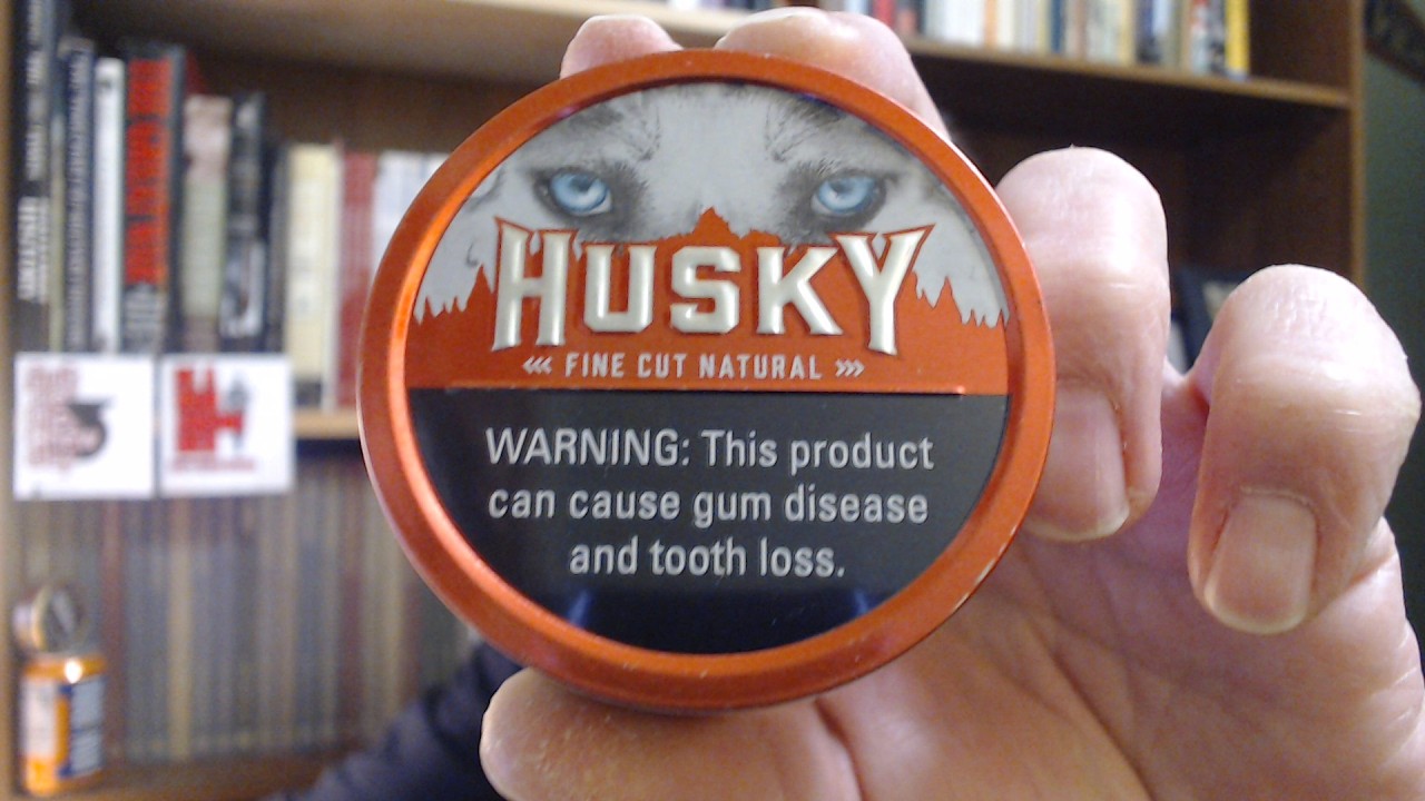 husky tobacco pouches TUB 14.4OZ L/C WINTERGREEN duty fabric. What is it? : Husky