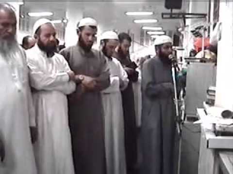 مقطع رائع للشيخ طارق ابراهيم من مسجد العزيز بالله